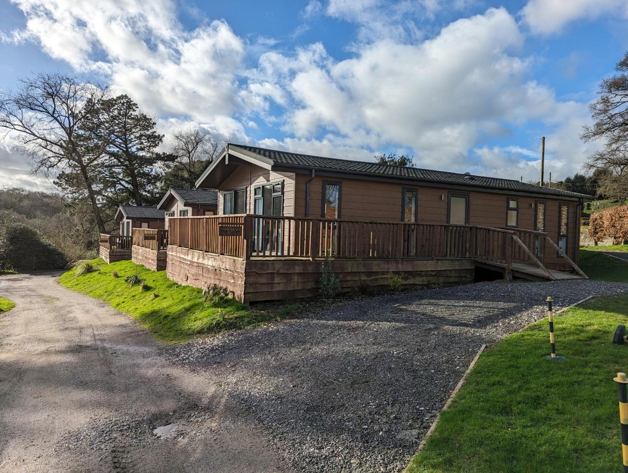 Great Trethew Manor Hotel & Self Catering Lodges リスカード エクステリア 写真
