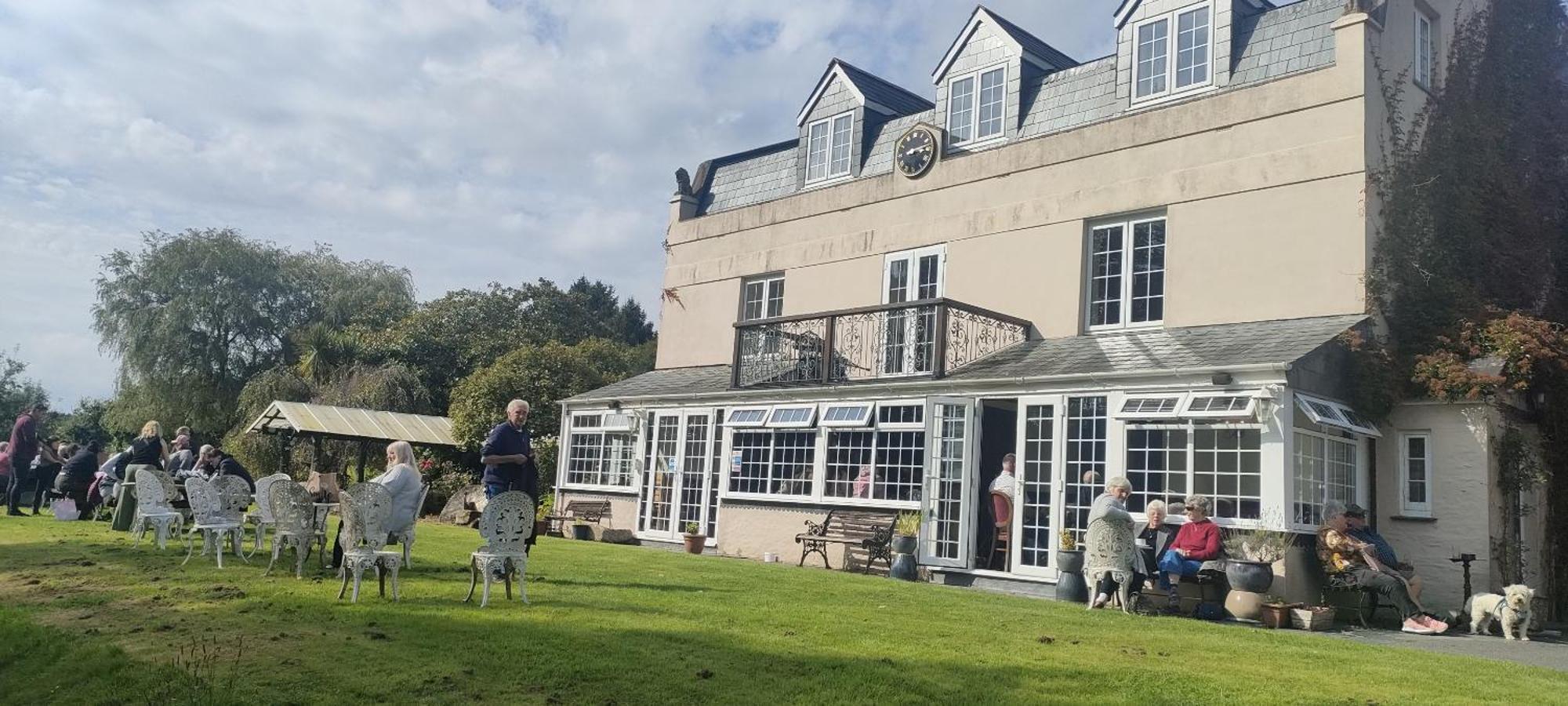 Great Trethew Manor Hotel & Self Catering Lodges リスカード エクステリア 写真