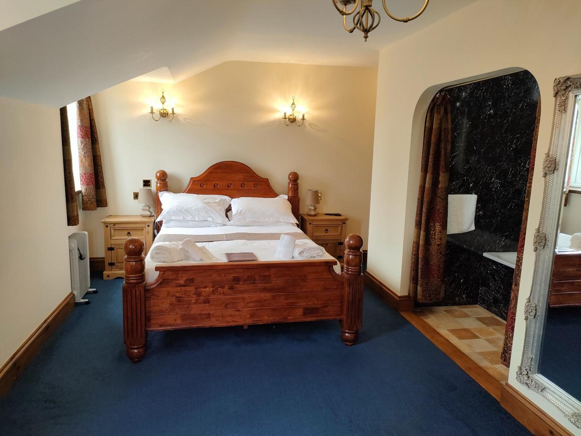 Great Trethew Manor Hotel & Self Catering Lodges リスカード 部屋 写真